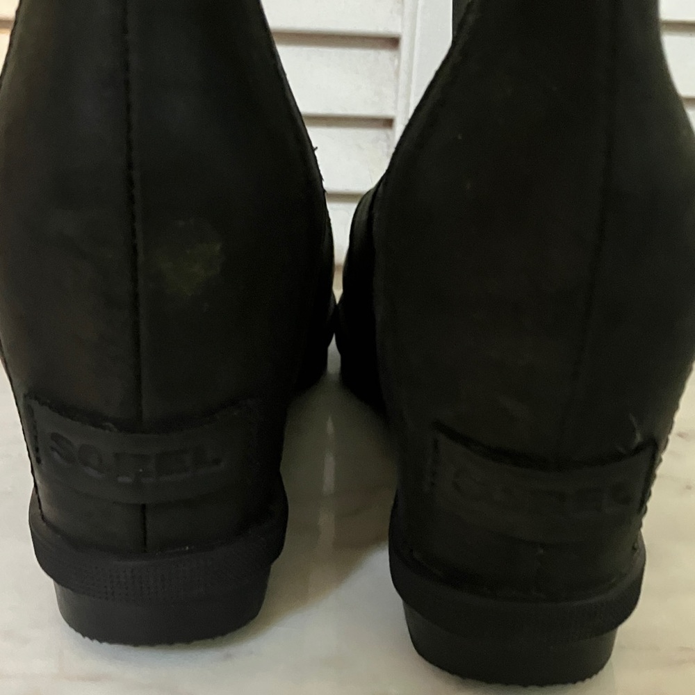 Sorel Black LeatherAnkle Boots - Picture 3 of 9